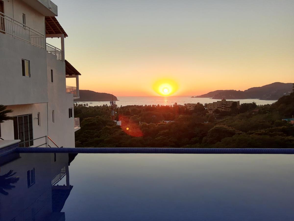 Sunset House Zihuatanejo Aparthotel Exterior photo