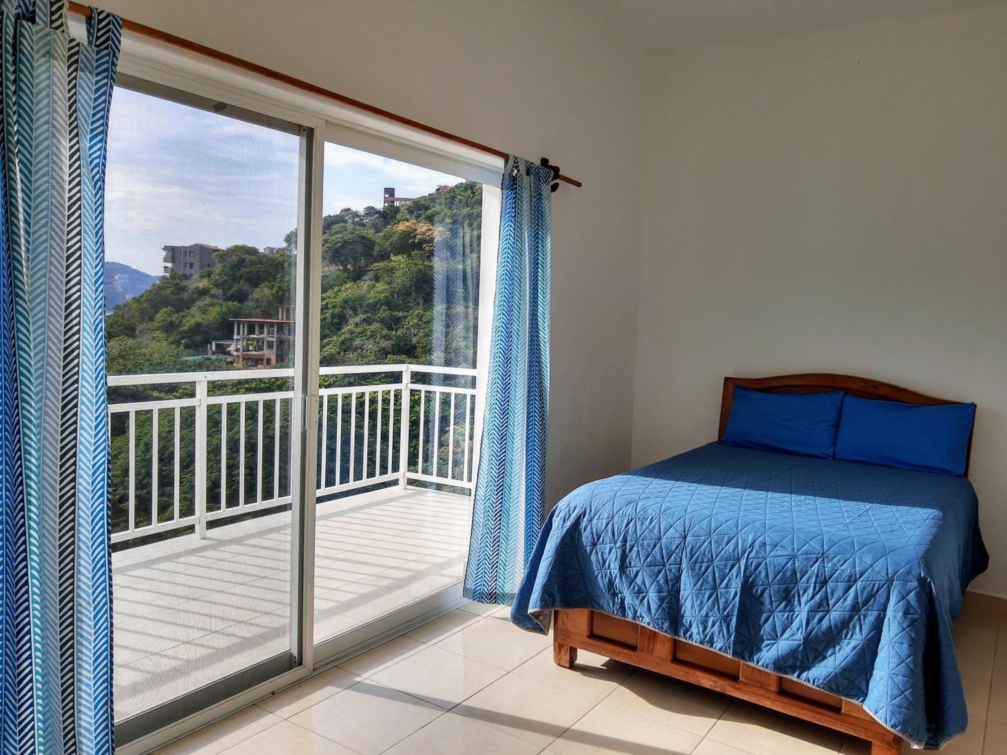 Sunset House Zihuatanejo Aparthotel Room photo